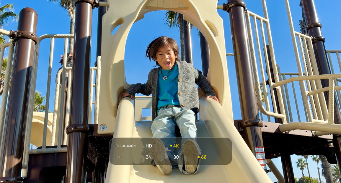 Imagen estática de un video 4K, que muestra opciones de grabación de video, como la resolución y la frecuencia de fotogramas