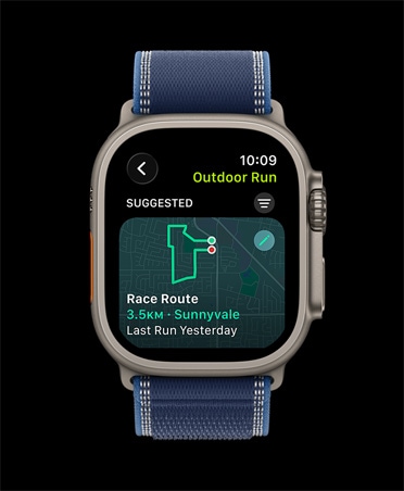 Apple Watch Ultra 3, φυσικό χρώμα, κάσα από τιτάνιο, Βελτίωση Επίδοσης, μετρήσεις προπόνησης για Τρέξιμο Εκτός, λουράκι, Trail Loop, μπλε/γαλάζιο χρώμα