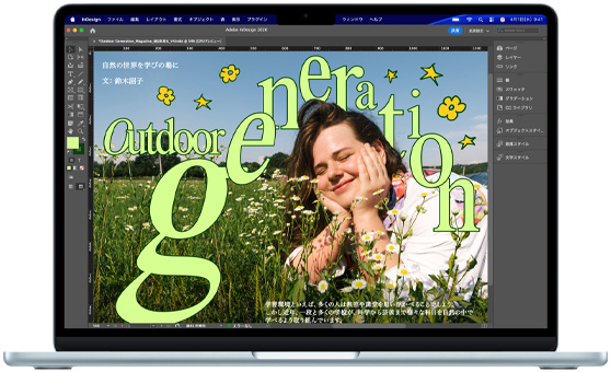 Adobe InDesignのプロジェクトを表示しているMacBook Air