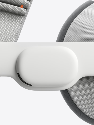 Apple Vision Pro 側面特寫，展示音訊連接帶
